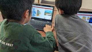 大阪南千里校プログラミング作品(15)